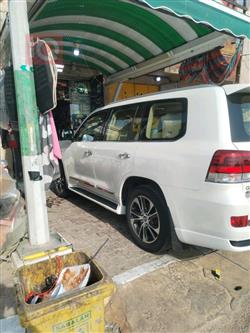 تويوتا لاندكروزر